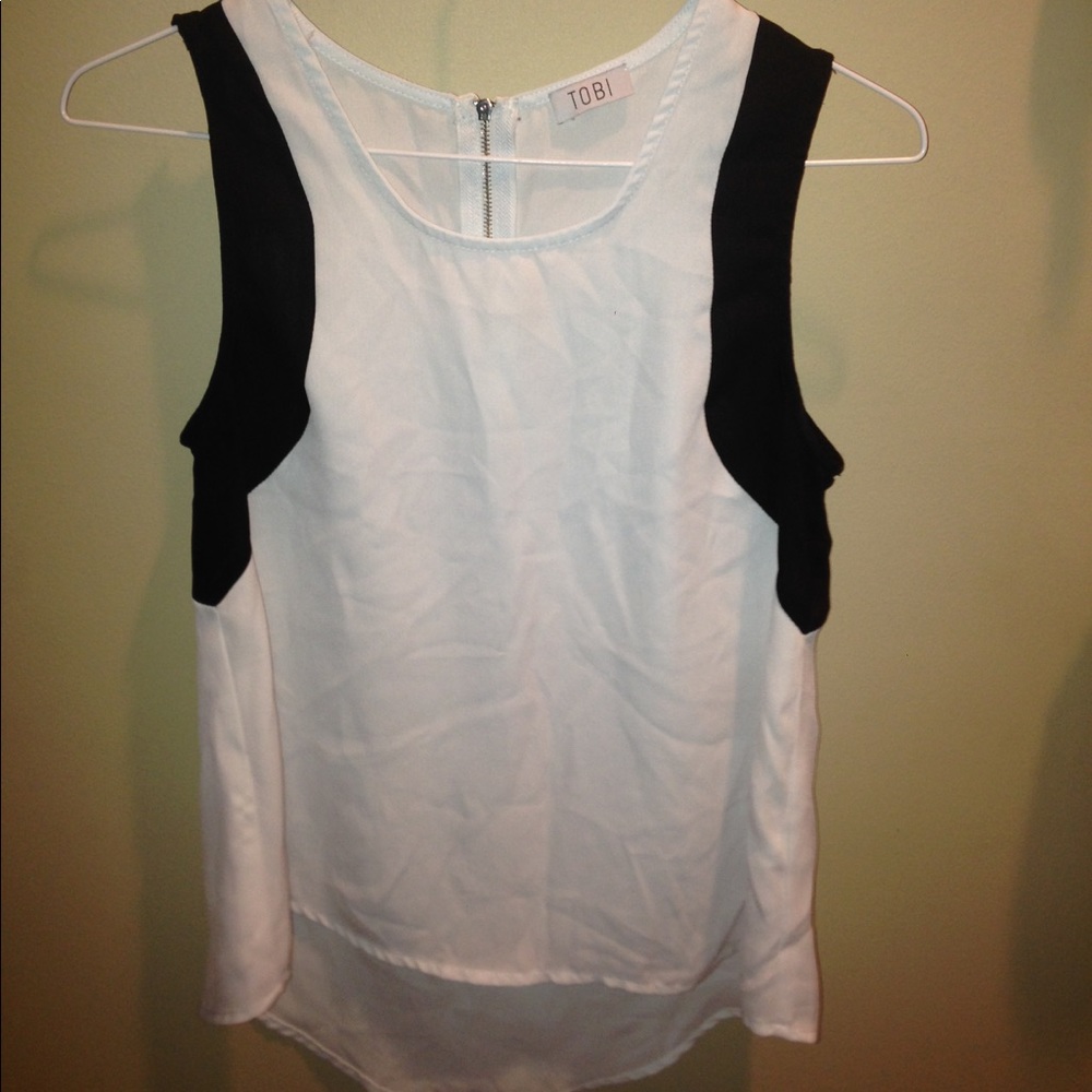 Size- small. Brand- TOBI. Business casual top.